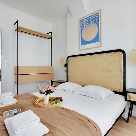 Spacious With 2 Appartement *